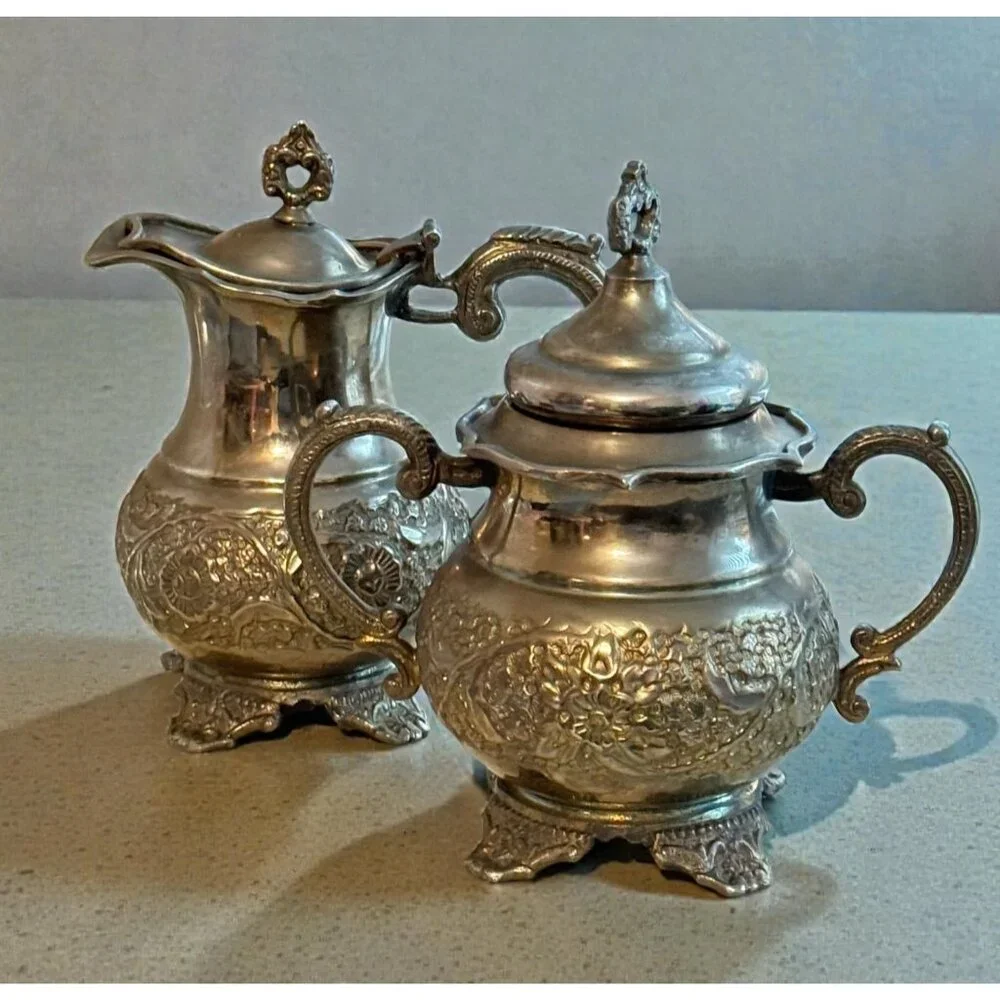 Vintage Silver Plated Creamer & Sugar Bowl Set With Ornate Handles And Feet - Picture 3 of 13